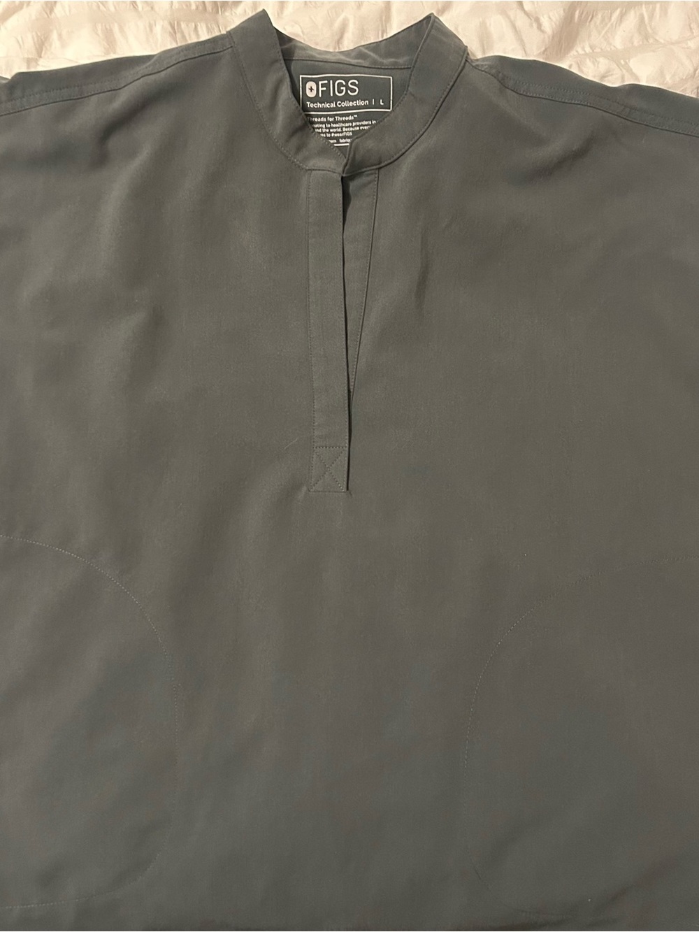 Figs Women’s Rafaela Bonsai Scrub Top